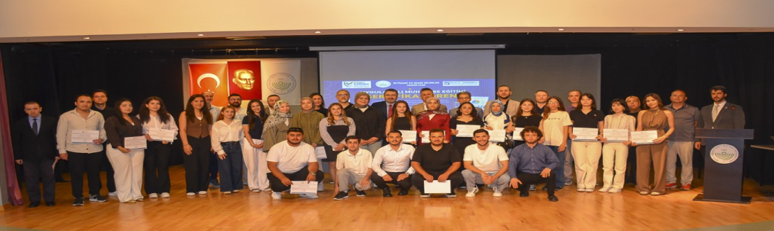 III. Düzenlenen Uygulamalı Muhasebe Eğtiminin Sertifika Töreni Yapıldı